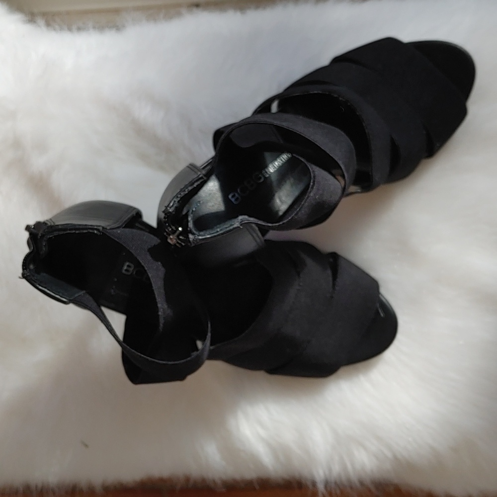 BCBG Generation Black Stilettos Size 5.5
